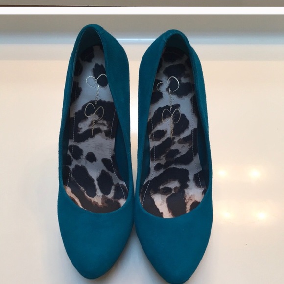 Jessica Simpson suede pumps - Picture 3 of 3